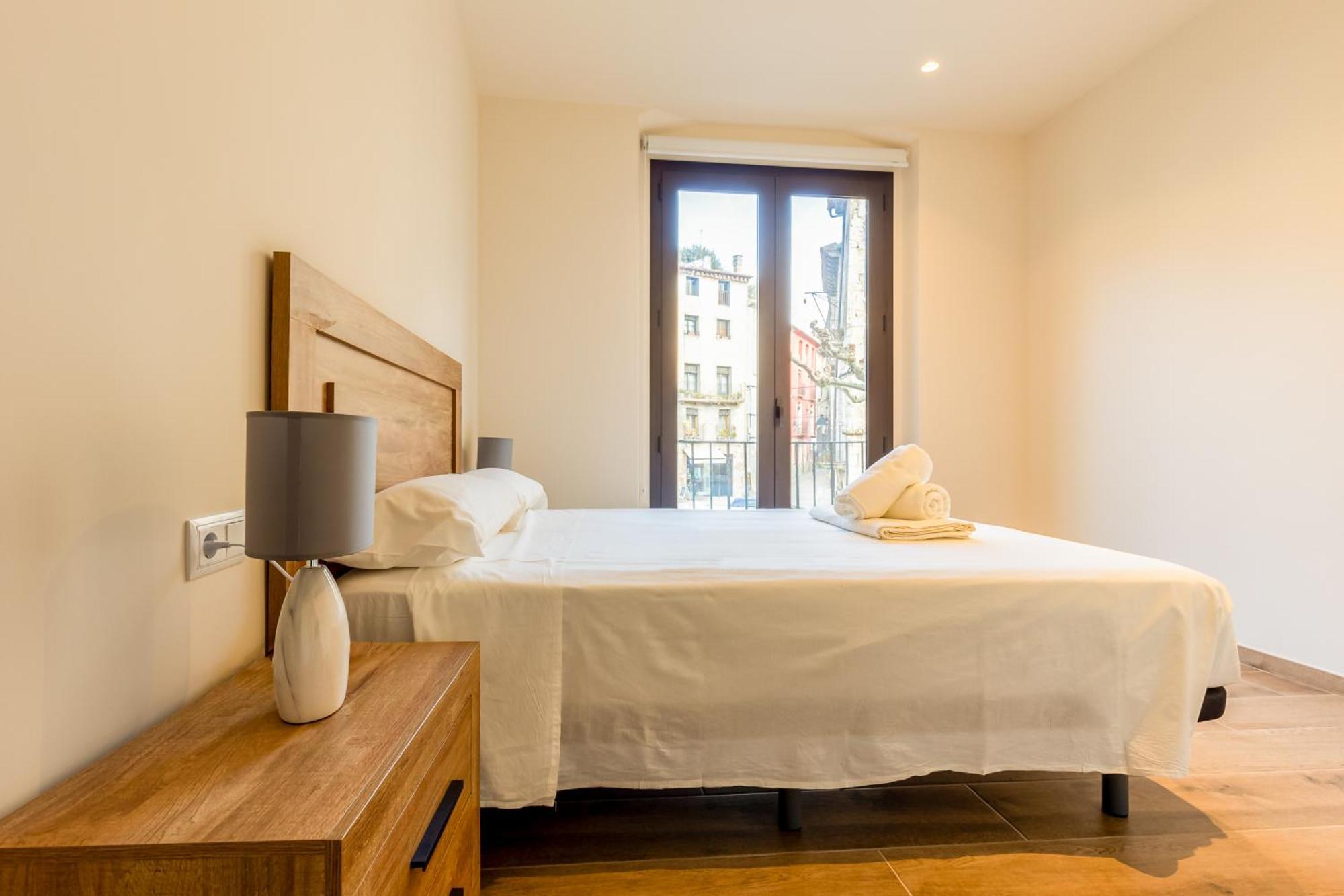 Can Cintet 1 Apartamento En La Plaza De Besalú Exterior foto