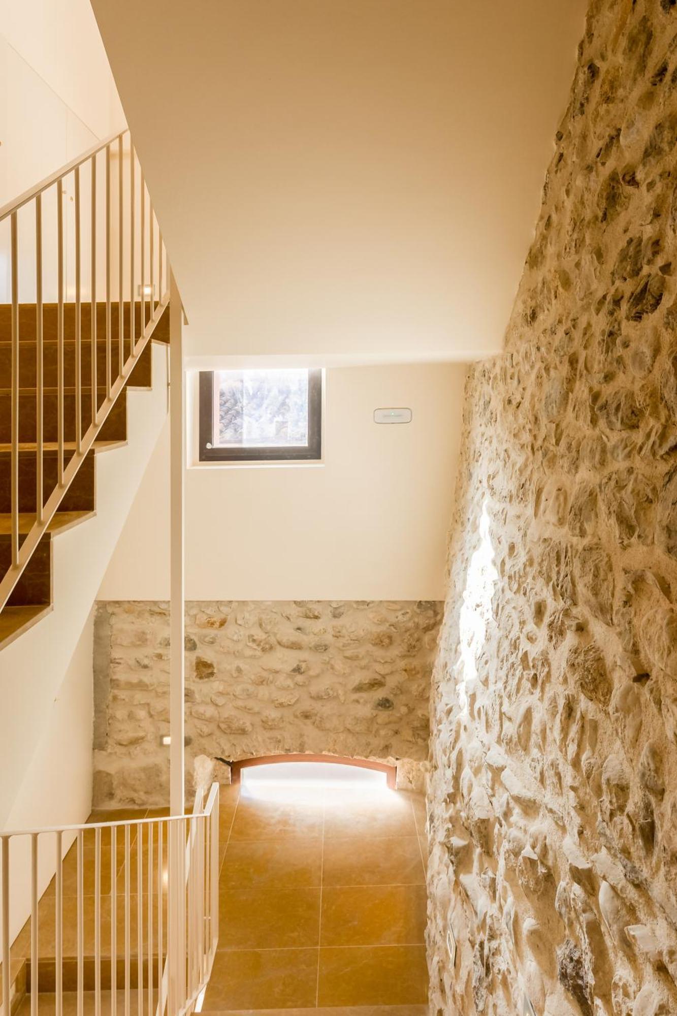 Can Cintet 1 Apartamento En La Plaza De Besalú Exterior foto