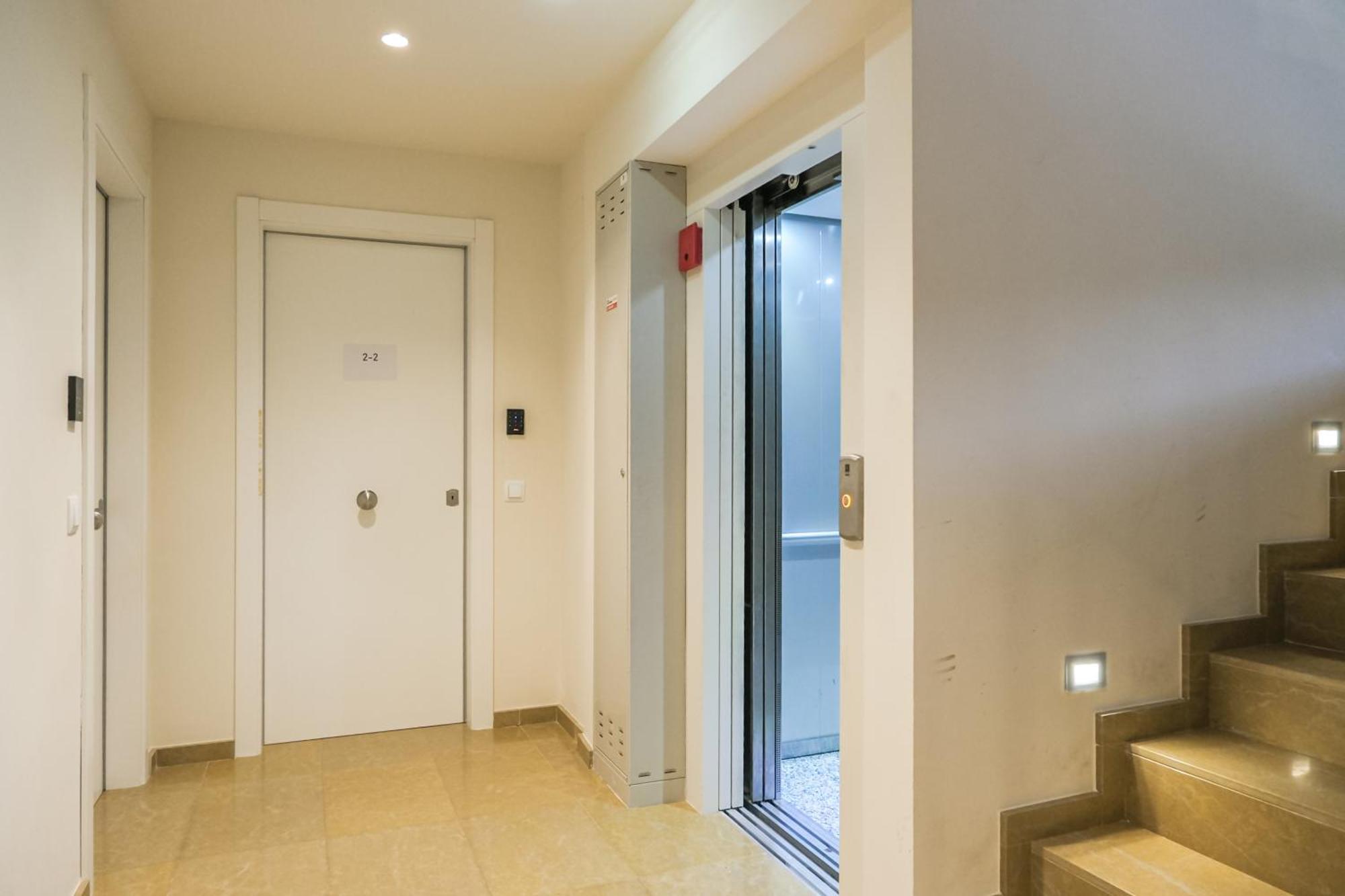 Can Cintet 1 Apartamento En La Plaza De Besalú Exterior foto